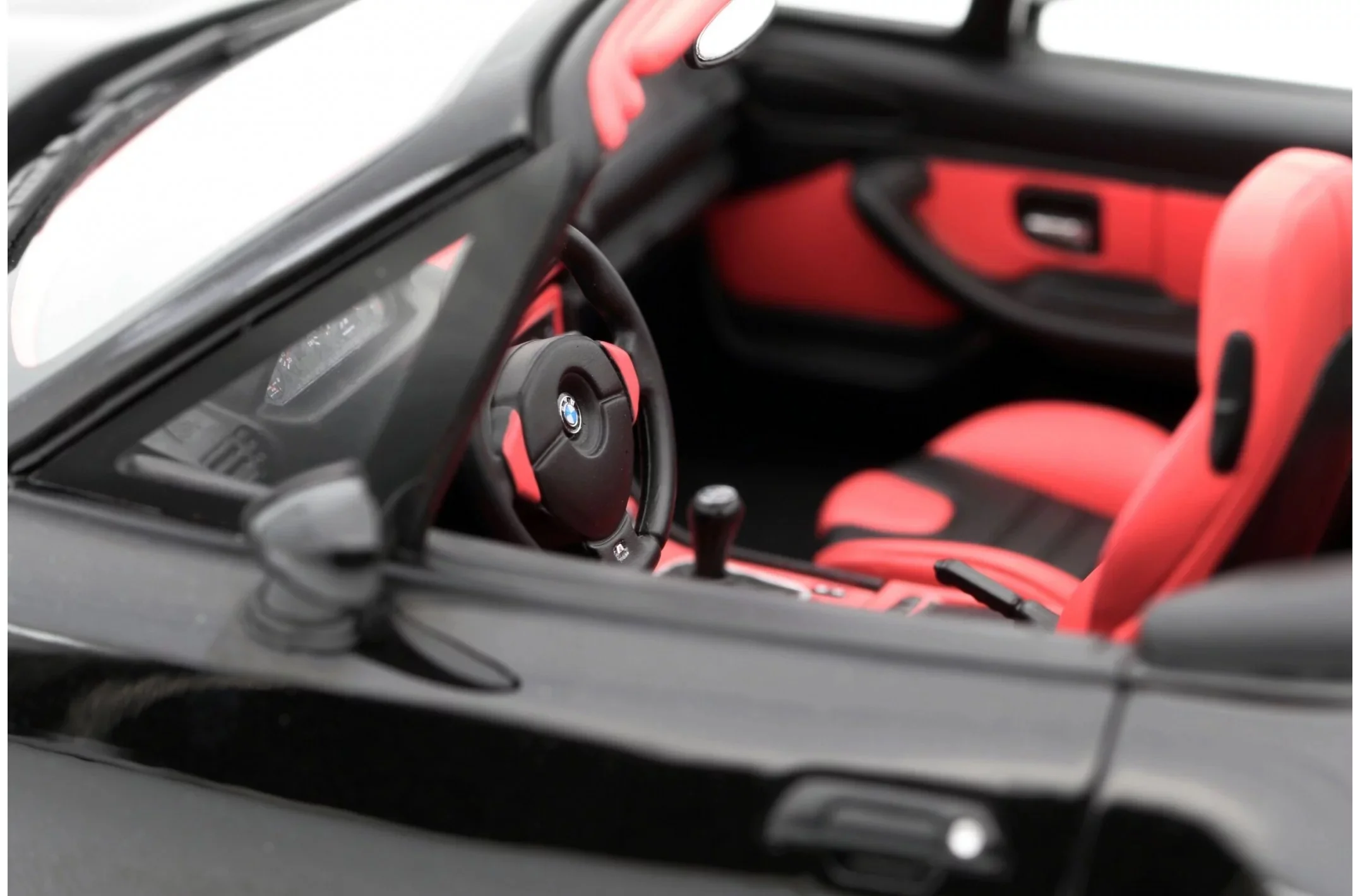 Otto 1999 BMW Z3 M Roadster Black 1:18 RESIN, LIMITED - Image 10