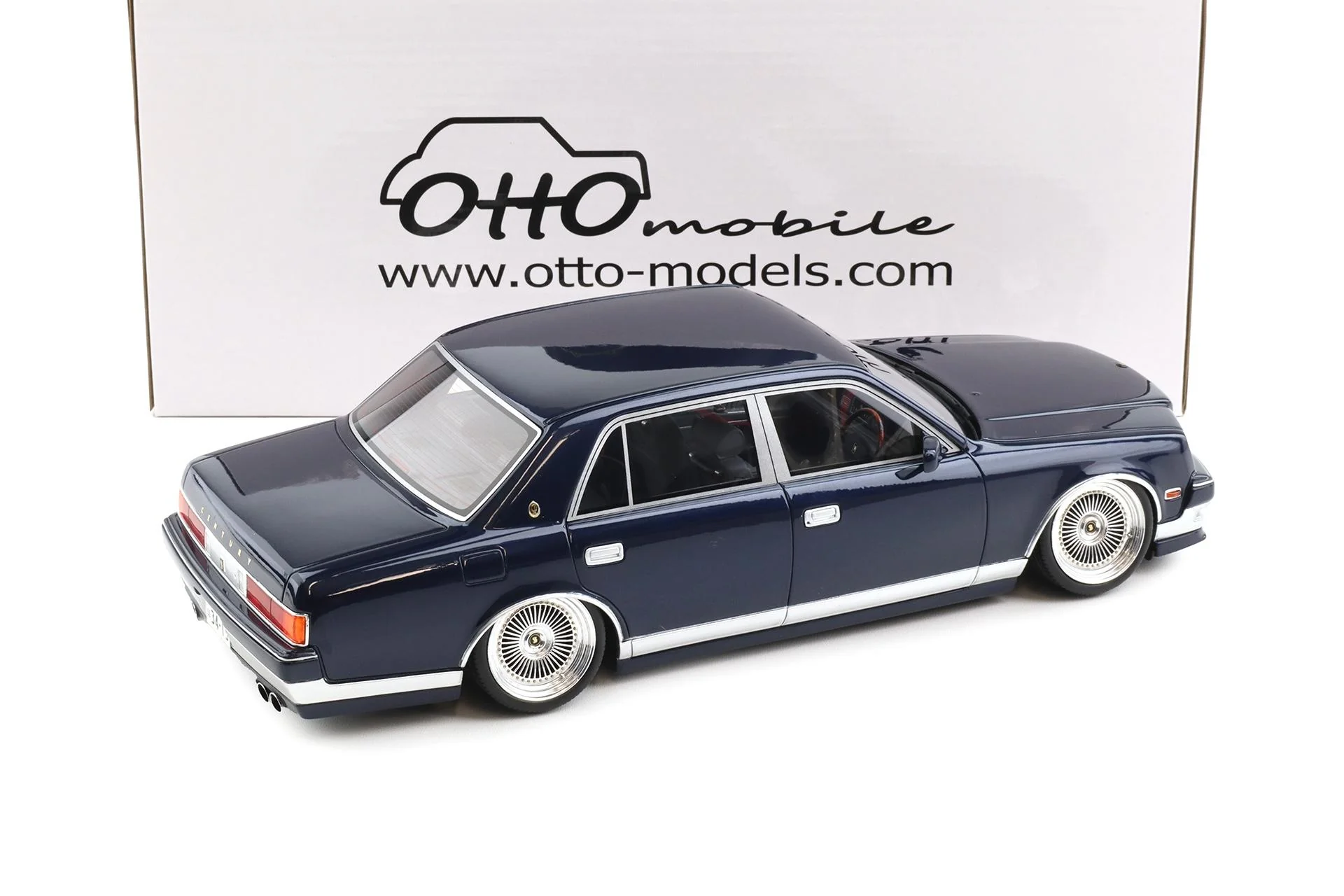 Otto 2008 Toyota Century V12 Stance Blue Mica 1:18 - Image 3