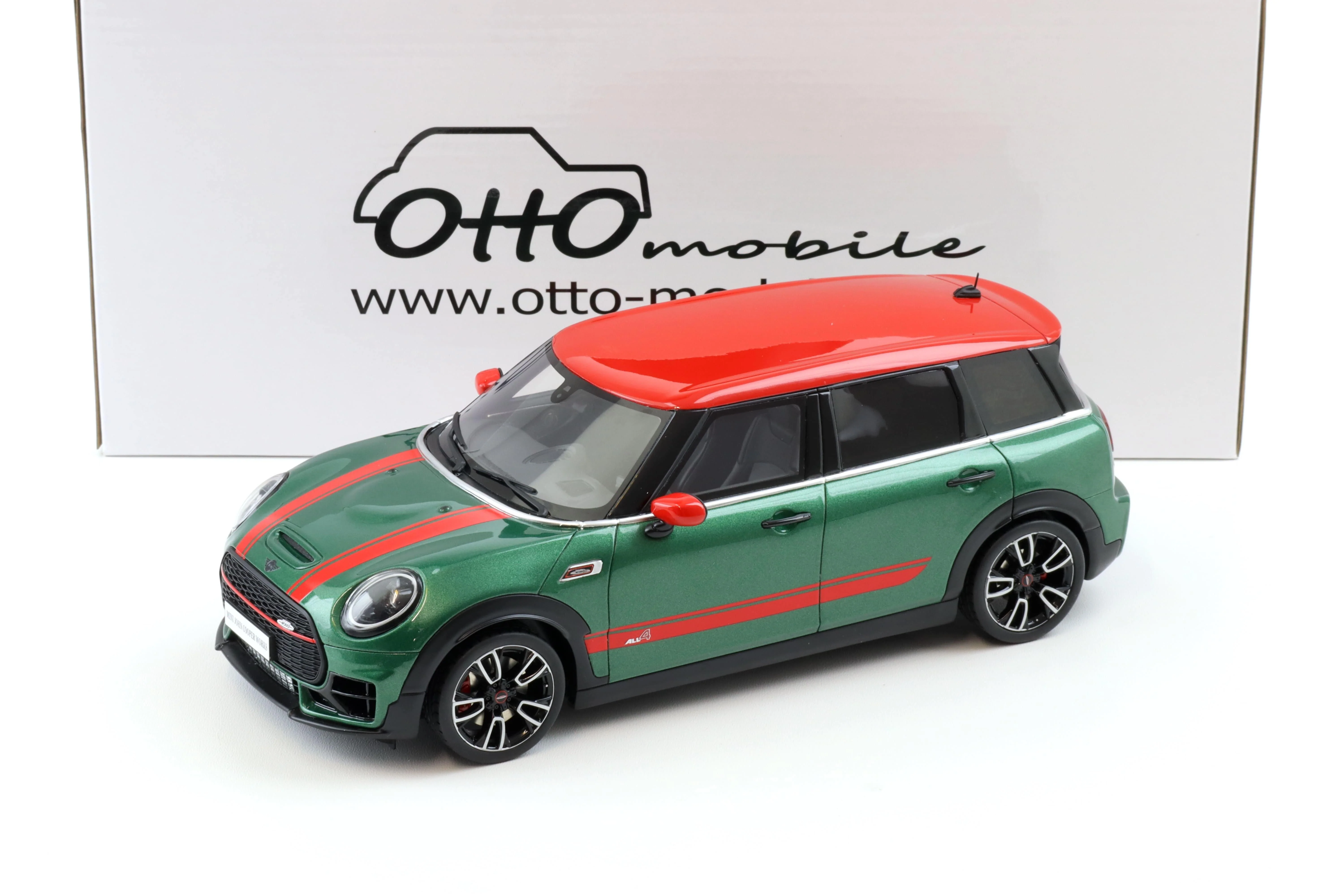 Otto 2021 Mini Cooper Clubman F54 JCW John Cooper Works British Racing Green 1:18