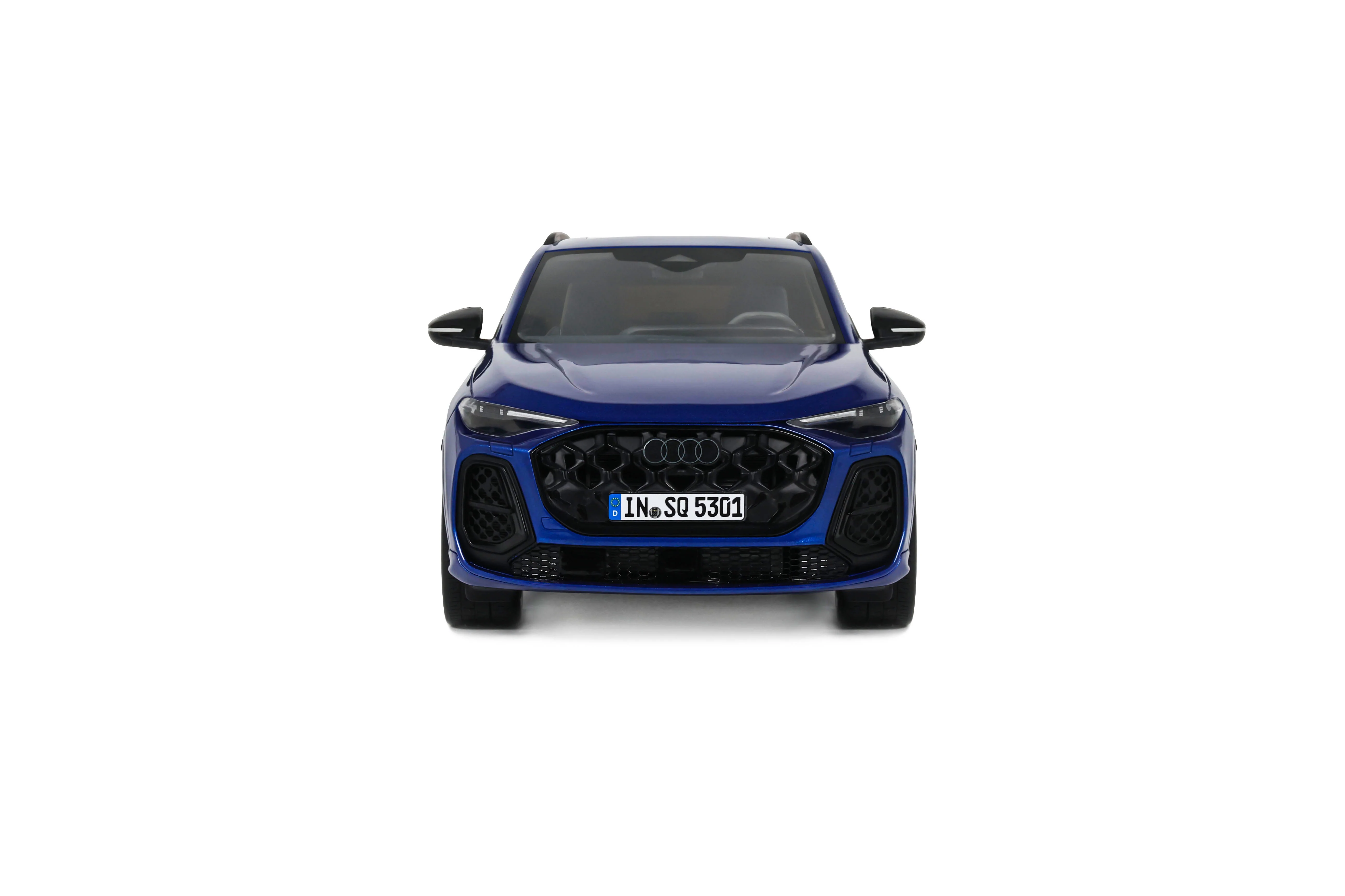 Otto 2024 Audi SQ5 TFSI Ultra Blue 1:18 - Image 4