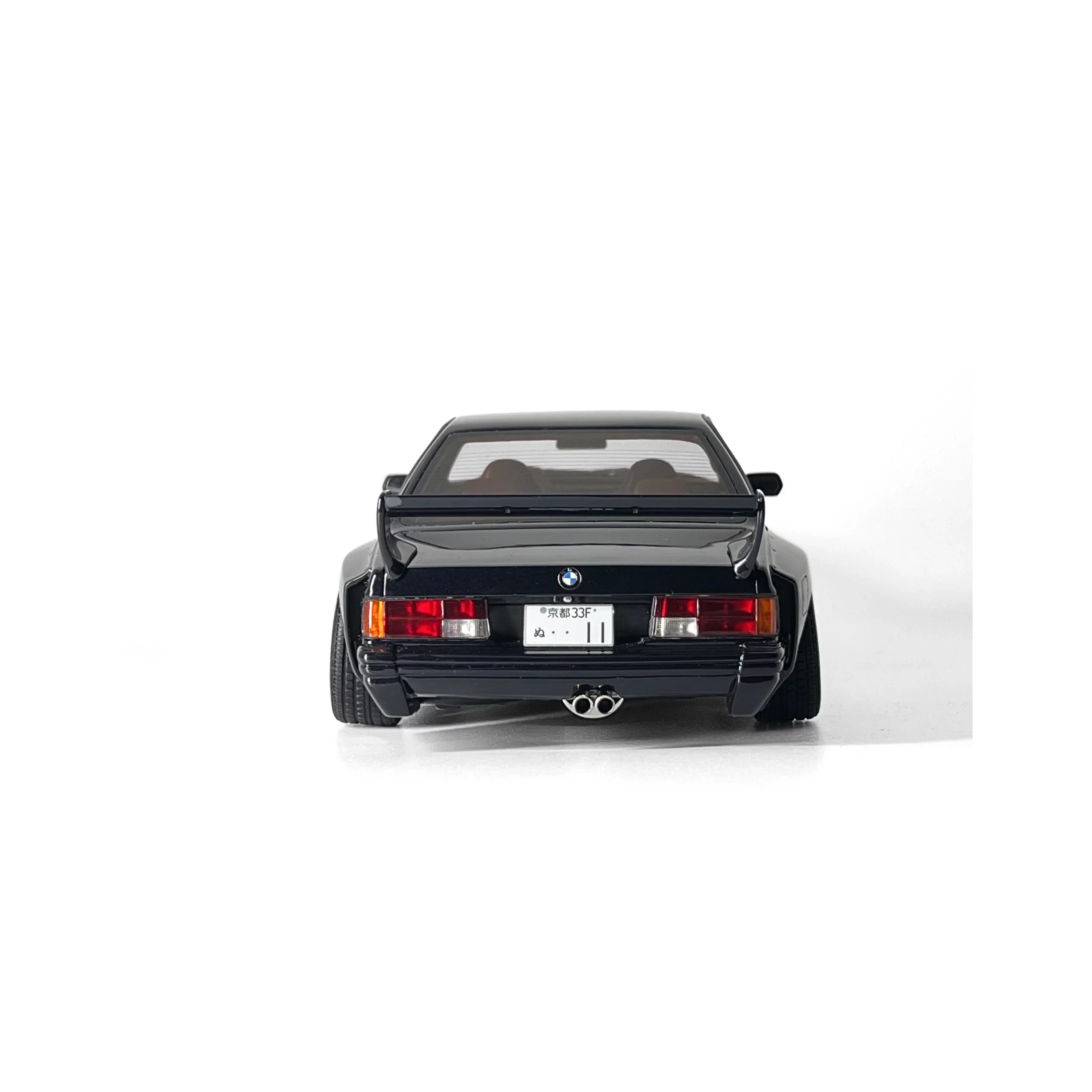 Otto BMW 635 CSi (E24) Widebody by Coutner 2021 Deep Blue Metallic 1:18 - Image 7