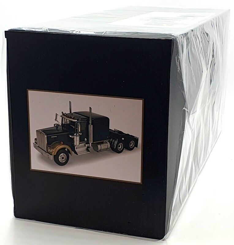 Road Kings 1989 Kenworth W900 Tractor Truck 3 Dark Green Metallic & Gold 1:18 - Image 5