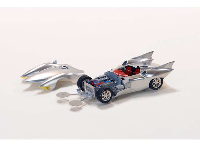 Schwyn Haas Hamilton Speed Racer PReMo Series 4 Silver Metallic Version 1:18 - Image 4