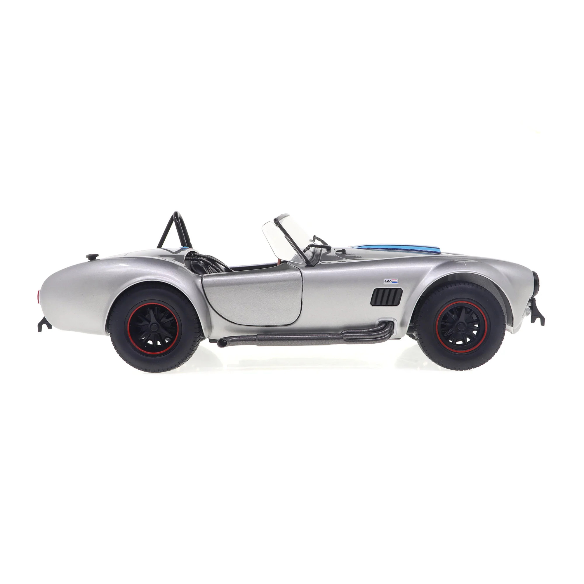 Solido 1965 Shelby Cobra 427 Mkii Solido Works M Racing Silver 1:18 - Image 4