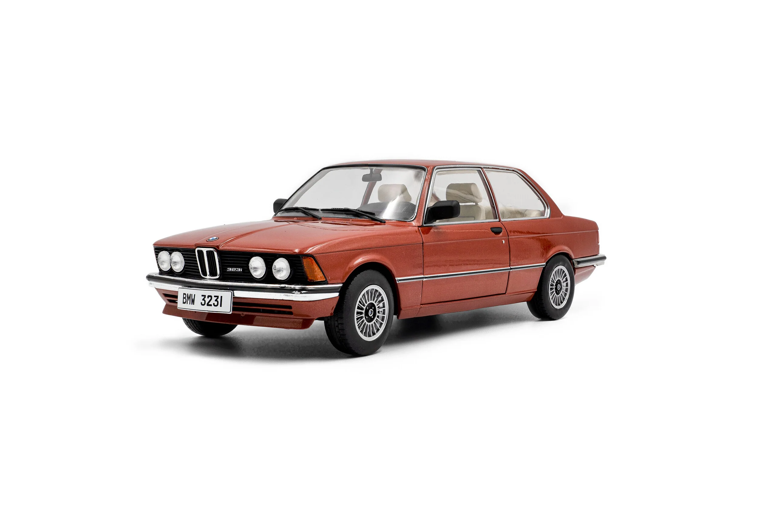 Solido 1980 BMW 323i (E21) Chestnut Red 1:18
