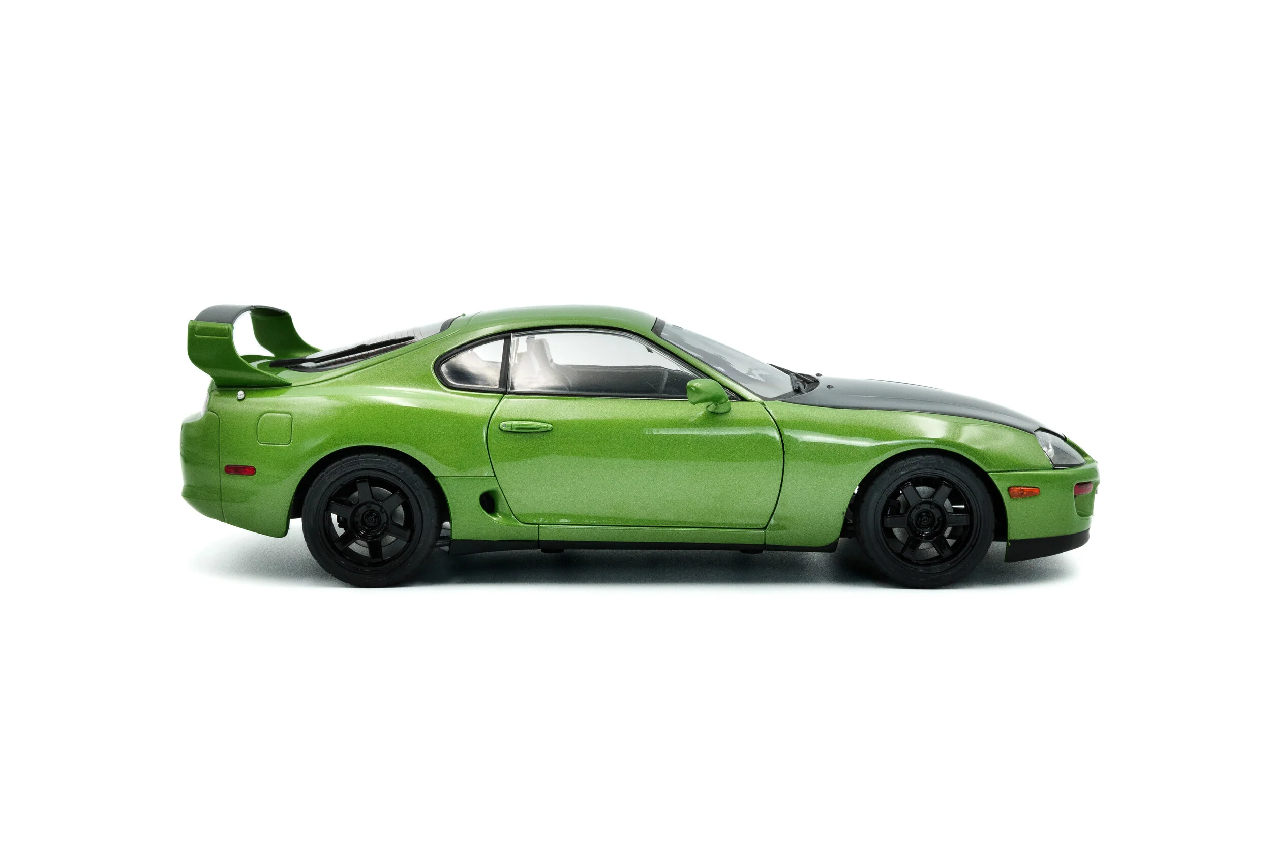 Solido 1993 Toyota Supra MK4 (A80) Green w/ Black Hood RHD 1:18 - Image 7