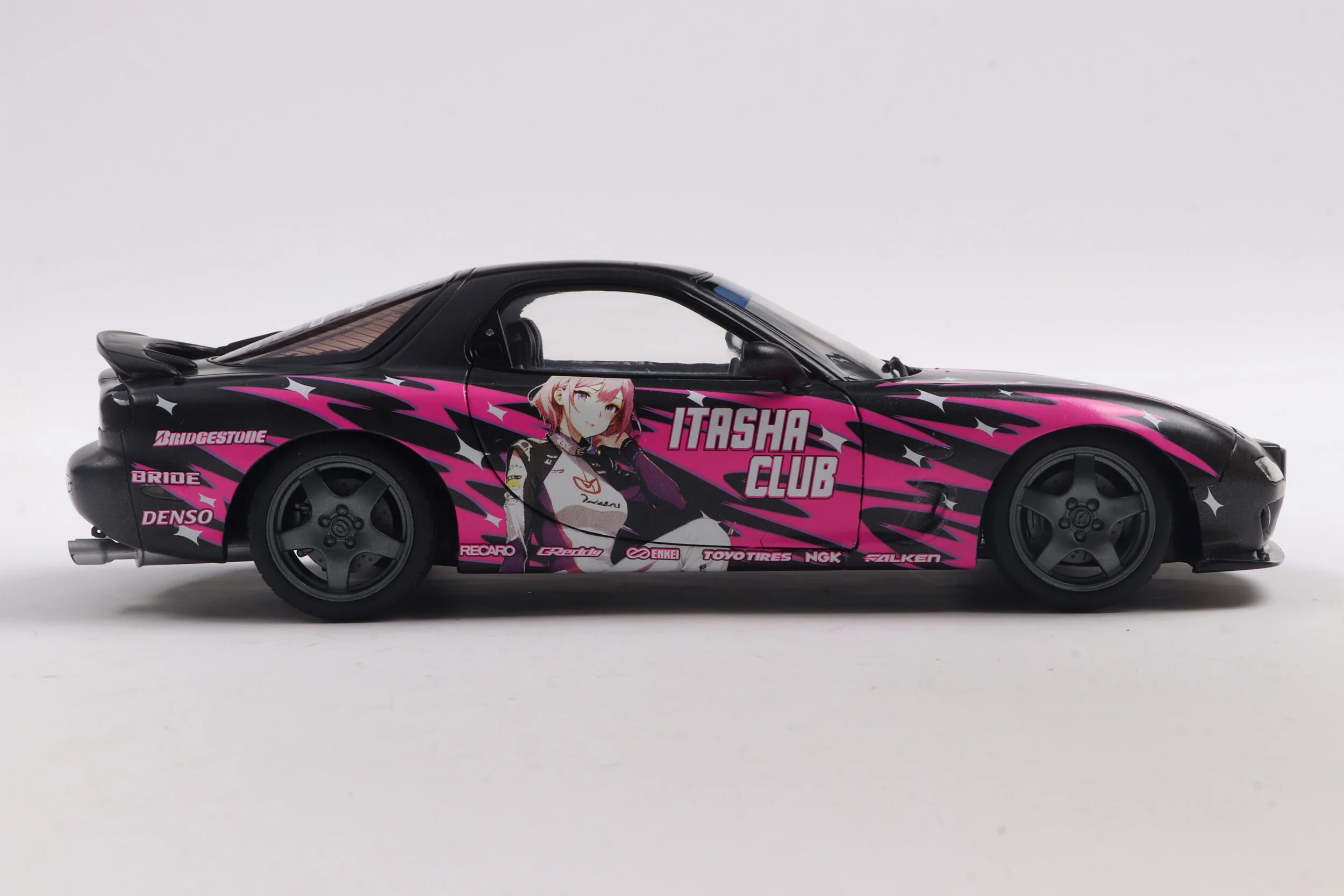 Solido 1999 Mazda RX7 FD3RS Itasha Works Black and Fuscia 1:18 - Image 6