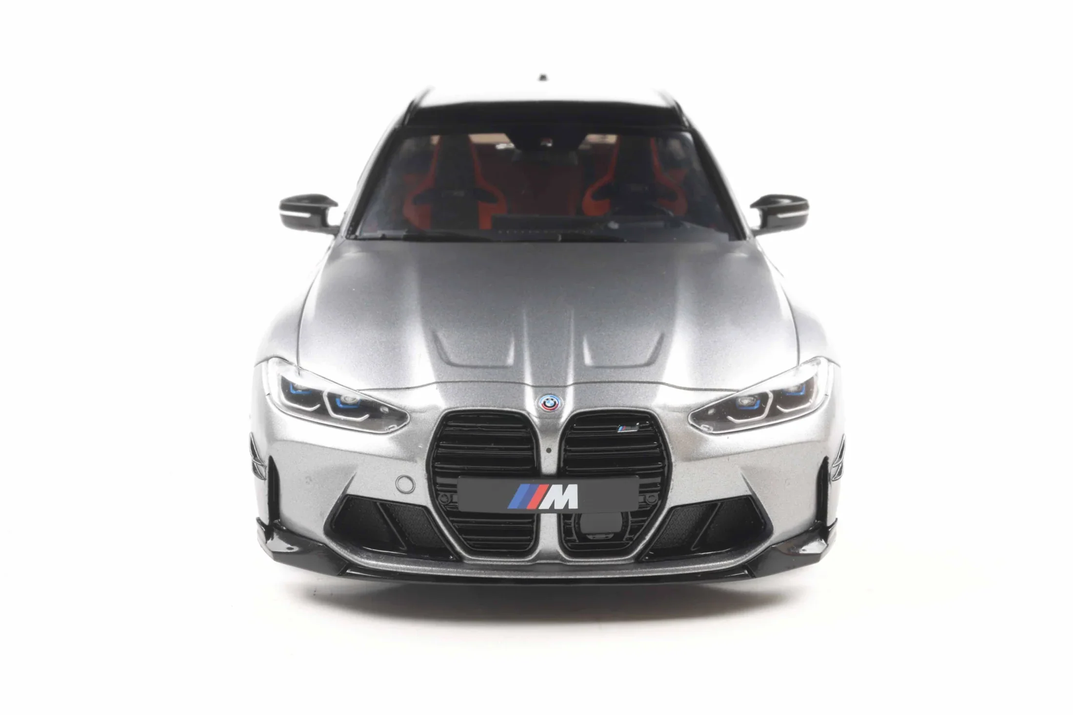 Solido 2024 BMW M3 M-Performance G81 Touring Wagon Frozen Pure Grey Metallic 1:18 - Image 4