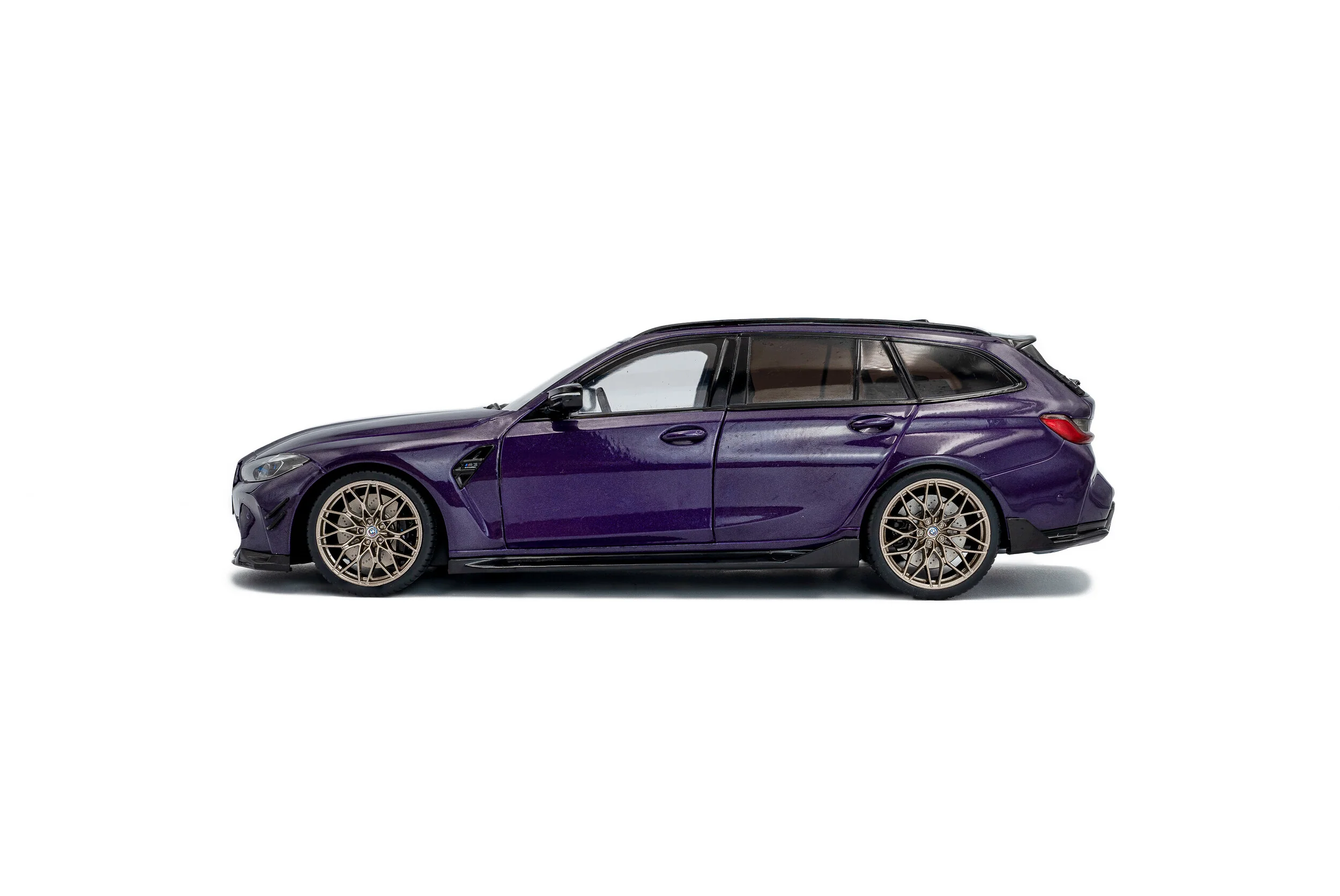 Solido 2024 BMW M3 M-Performance G81 Touring Wagon Twilight Purple Pearl 1:18 - Image 2