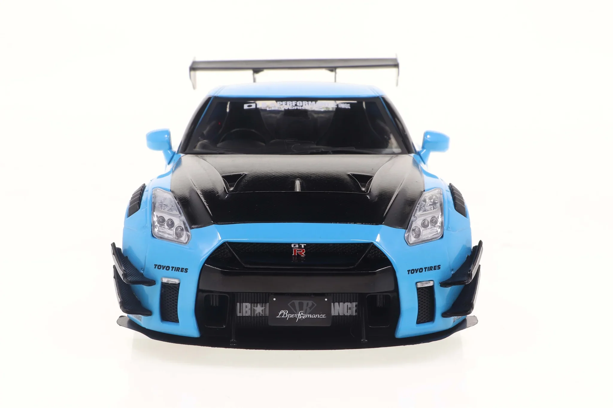 Solido 2024 Nissan GT-R (R35) W/ Liberty Walk Body Kit 2.0 Blue 1:18 - Image 3