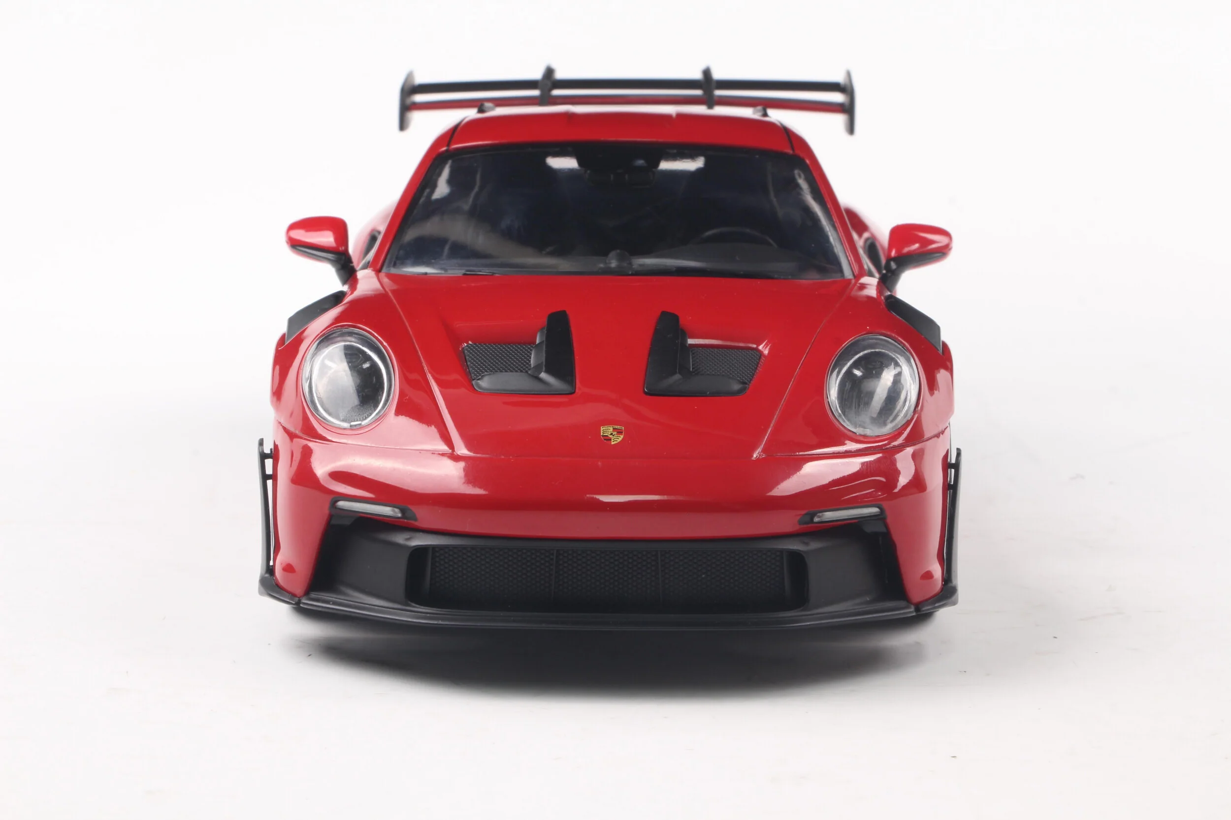 Solido 2024 Porsche 911 992 GT3 RS Guards Red w/ Gold Wheels 1:18 - Image 4