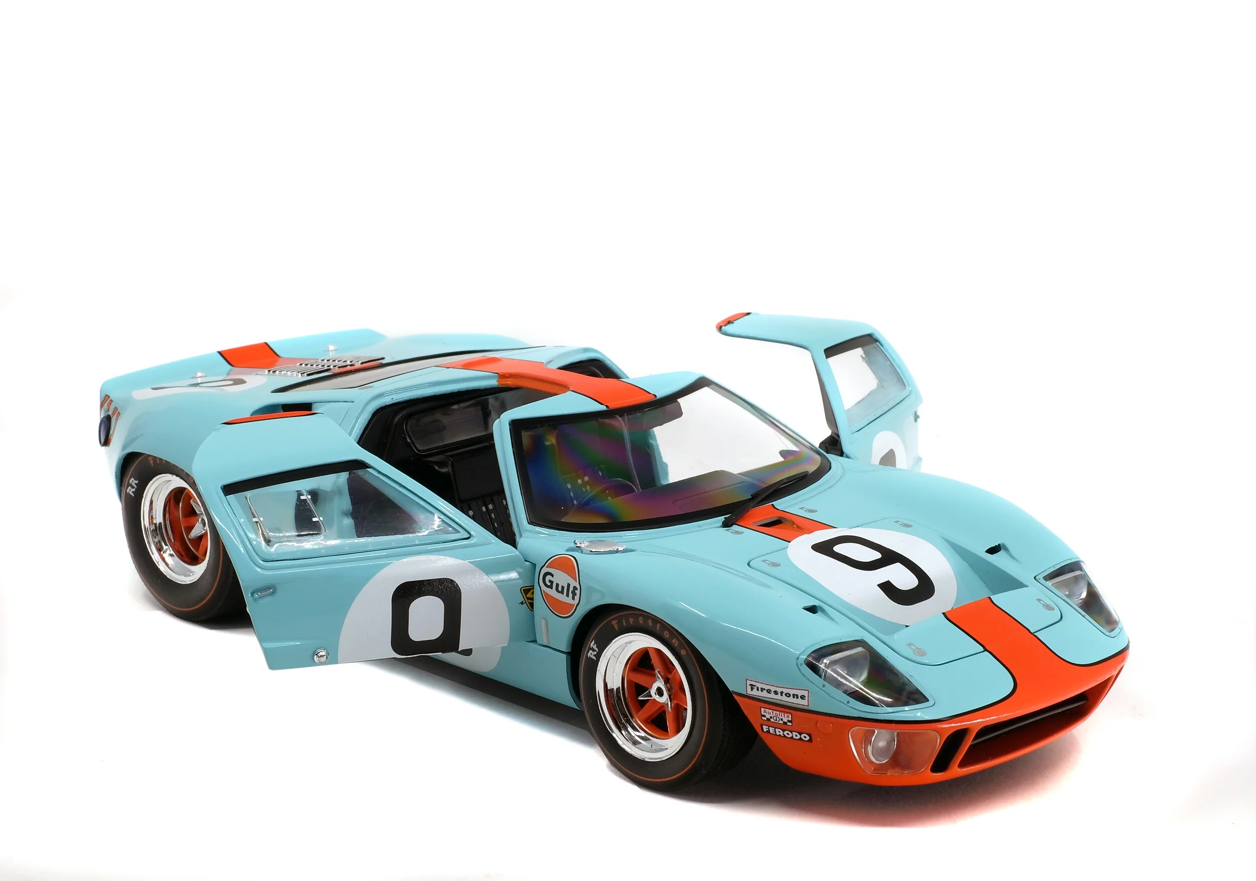 Solido Ford GT40 Mk1 No 9 1968 Le Mans Winner Gulf Blue 1:18 - Image 8