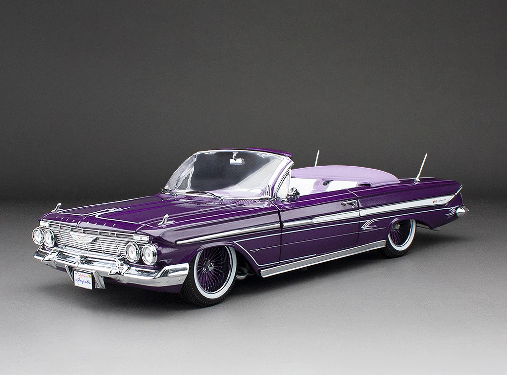 Sun-Star 1961 Chevy Impala Open Convertible Lowrider w Movable Suspension Purple 1:18 - Image 2