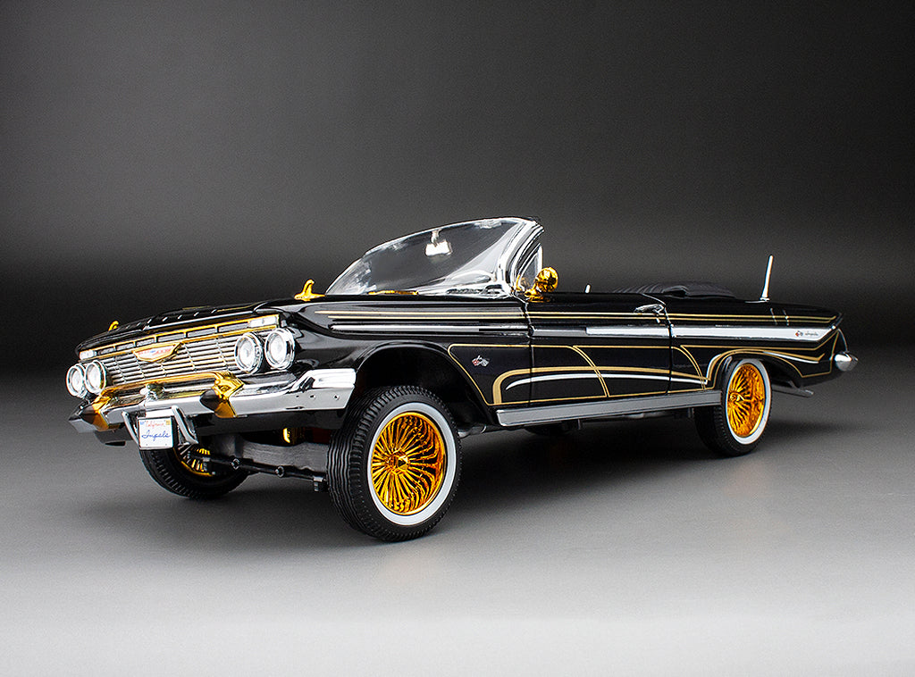 Sun-Star 1961 Chevy Impala Open Convertible Lowrider w Movable Suspension Black w/ Gold Wheels 1:18 - Image 17