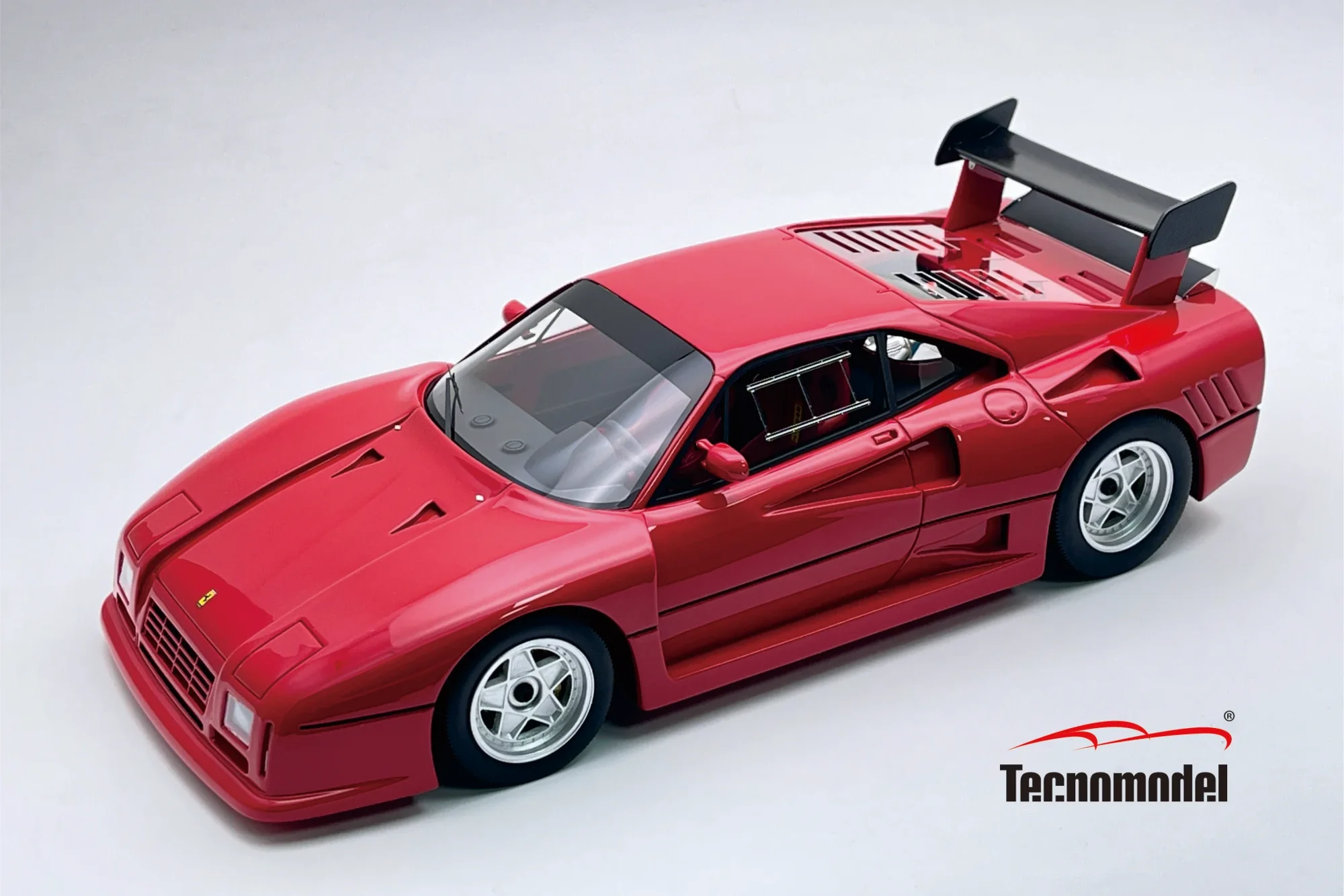 Tecnomodel 1985 Ferrari 288 GTO Evoluzione Rosso Corsa (Red) w/ OZ Wheels 1:18