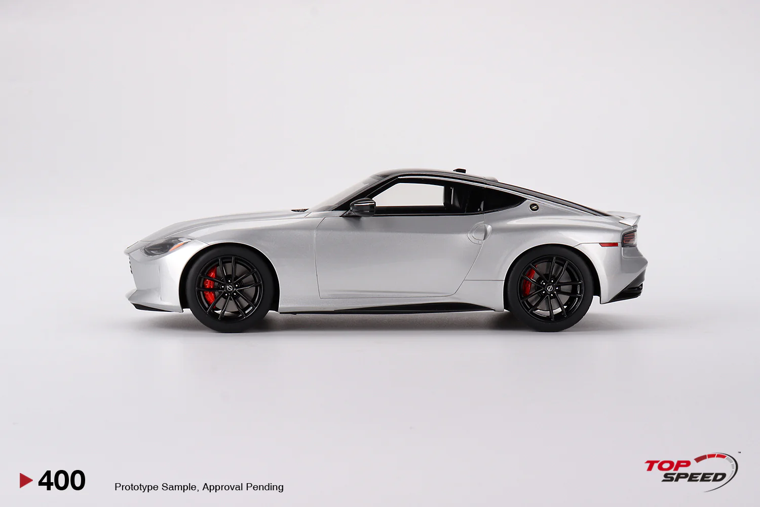 Topspeed 2023 Nissan Z Performance Brilliant Silver LHD 1:18 - Image 3