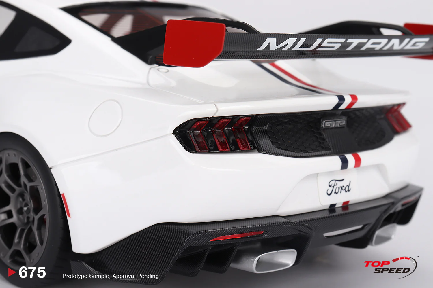 Topspeed 2025 Ford Mustang GTD Spirit of America Performance White 1:18 - Image 6