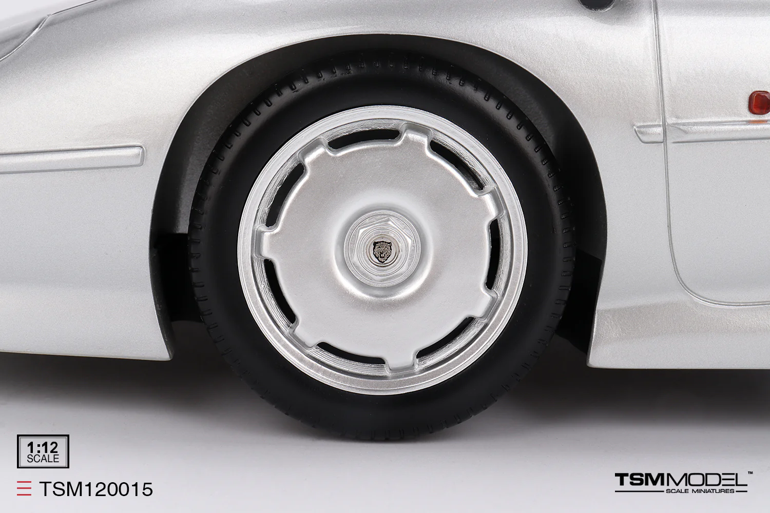 Topspeed Jaguar XJ220 Silver 1:12 - Image 5